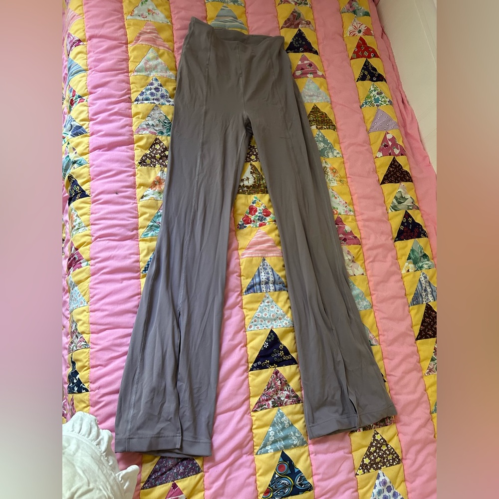 Lilac lululemon groove pants with ankle splits